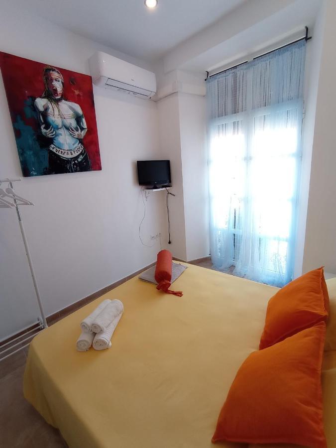 Apartamento Aza Malaga Exterior photo